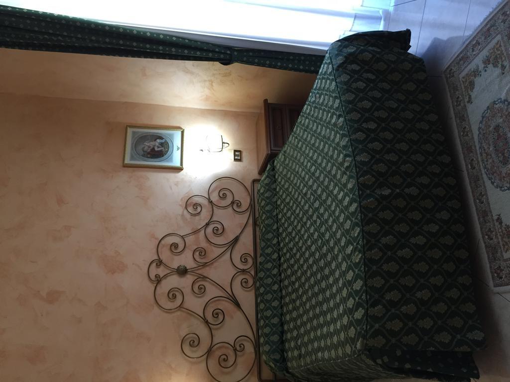 Hotel Centrale Europa Katanya Dış mekan fotoğraf